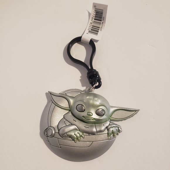 Disney 100 Series 1 Figural 3D Blind Bag Clips Lot of 4 Grogu Minnie Tinkerbell - Picture 5 of 12